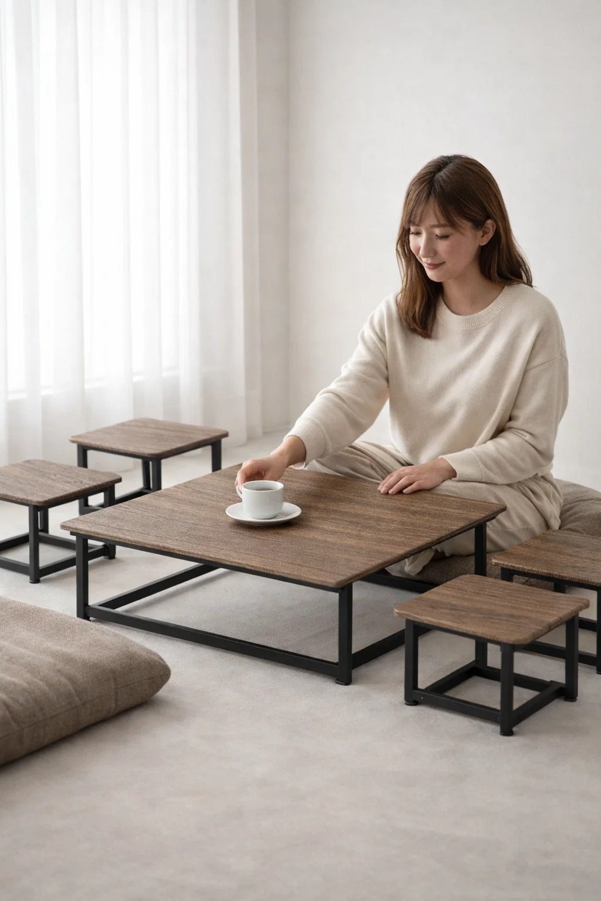 طقم من 5 قطع لطاولة مركزية منخفضة، طاولة قهوة مربعة بإطار معدني وخشب بتصميم صناعي لمنطقة الجلوس الأرضية